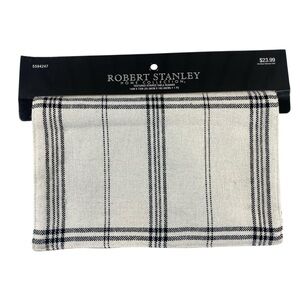 NWT Robert Stanley Home Collection Table Runner Black/White Windowpane Plaid